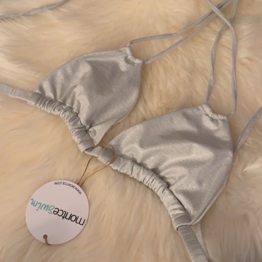 Montce Swim bikini top size L